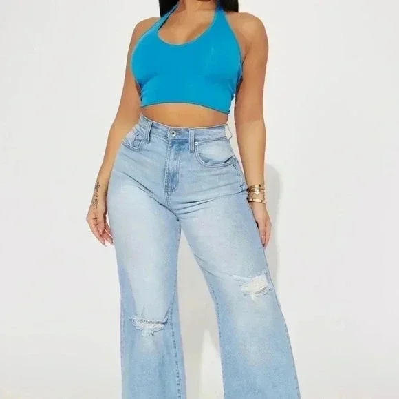 Nwt! Fashion Nova Cropped Halter top. Large - Picture 3 of 7